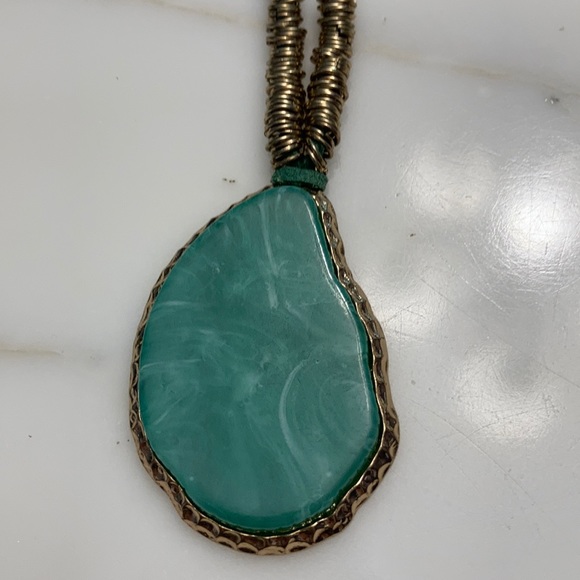 Turquoise inspired Necklace - Picture 2 of 3